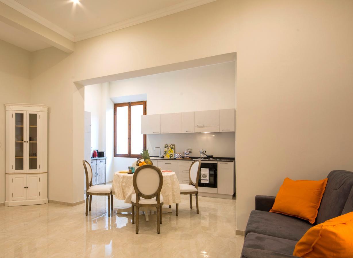 Iris Apartments By Mmega Florenz Exterior foto